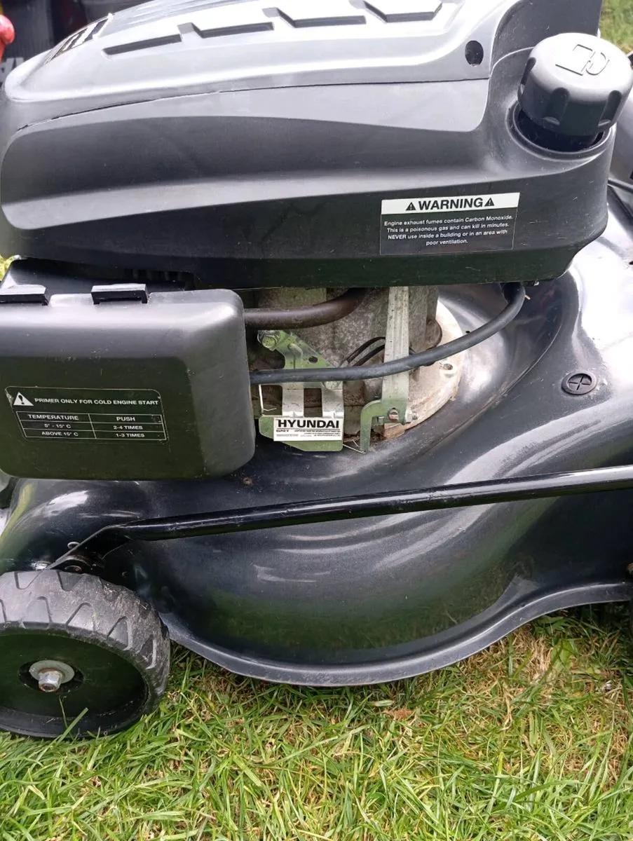 Prolawn petrol lawnmower - Image 4