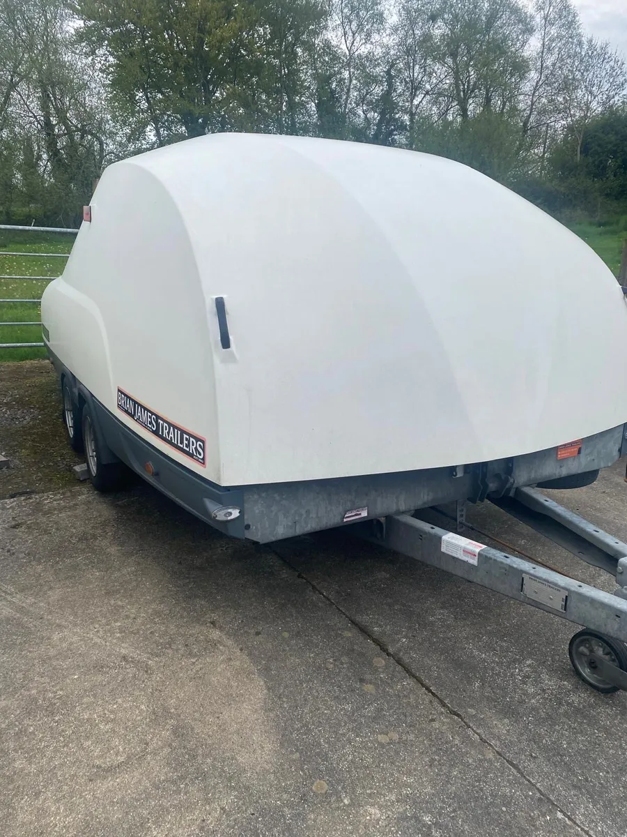 2017 Brian James RS2 Race shuttle - Image 3