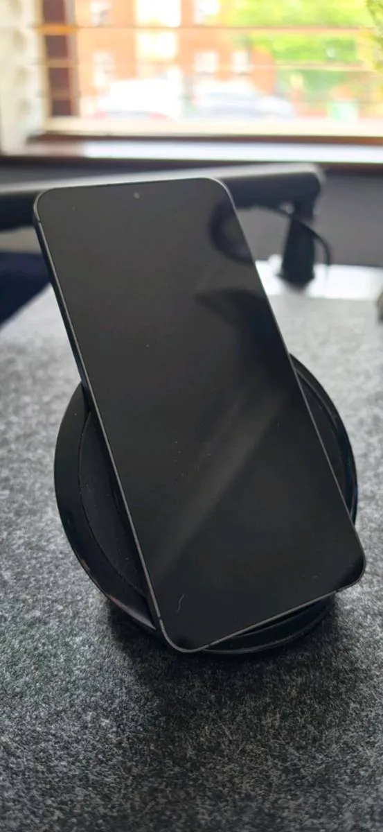 Samsung S24 plus - Image 3