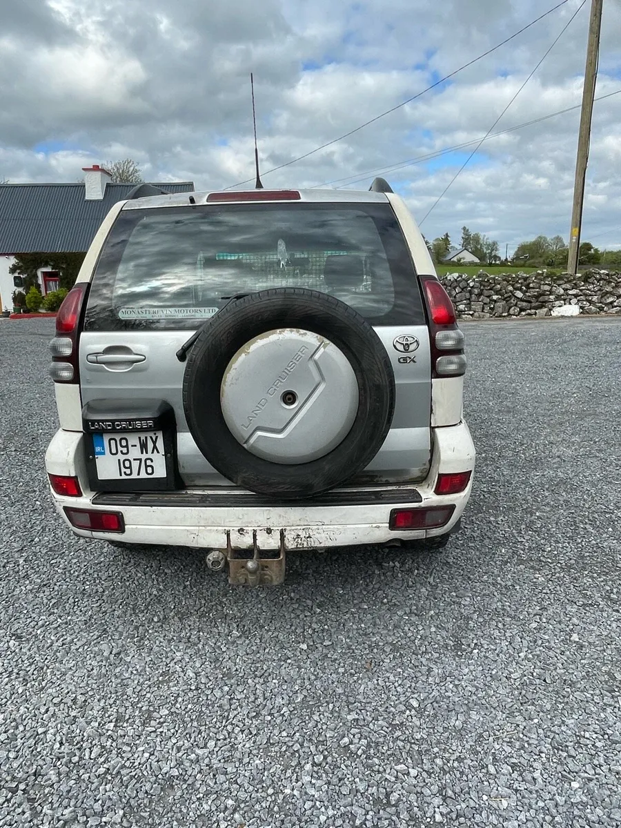 Toyota Landcruiser - Image 4