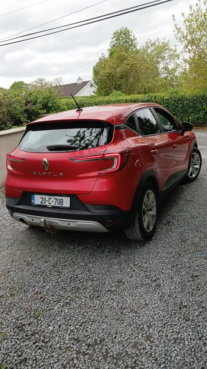 Renault Captur 2021 - Image 3
