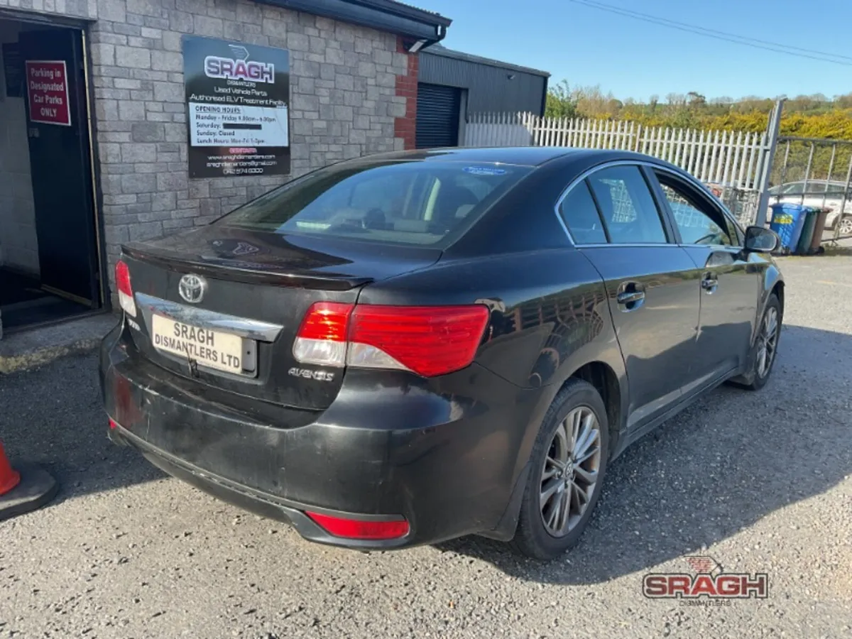 TOYOTA AVENSIS COLLECTION - Image 4