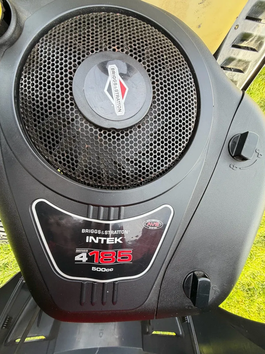 One owner Ride on mower Castlegarden - Image 2