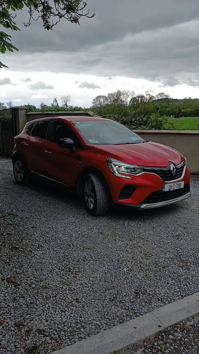 Renault Captur 2021 - Image 1