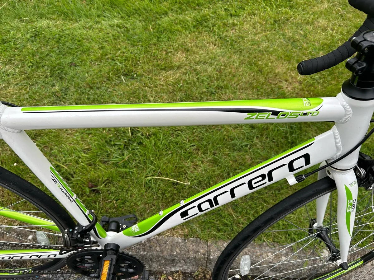 Carrera Zelos Ltd 302 Road Bike - Image 4