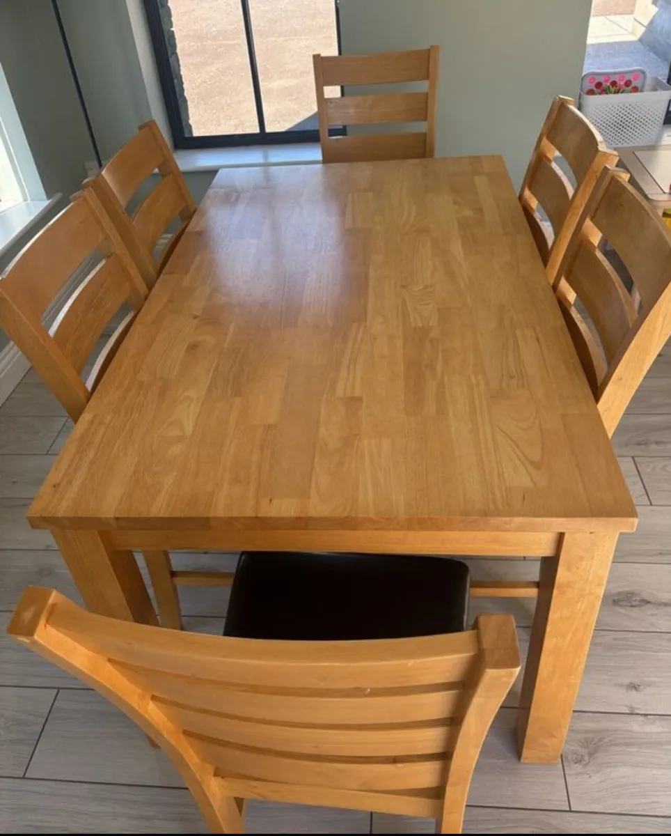 Gorgeous Very Solid 5Ft Kitchen Dining Table - Image 1