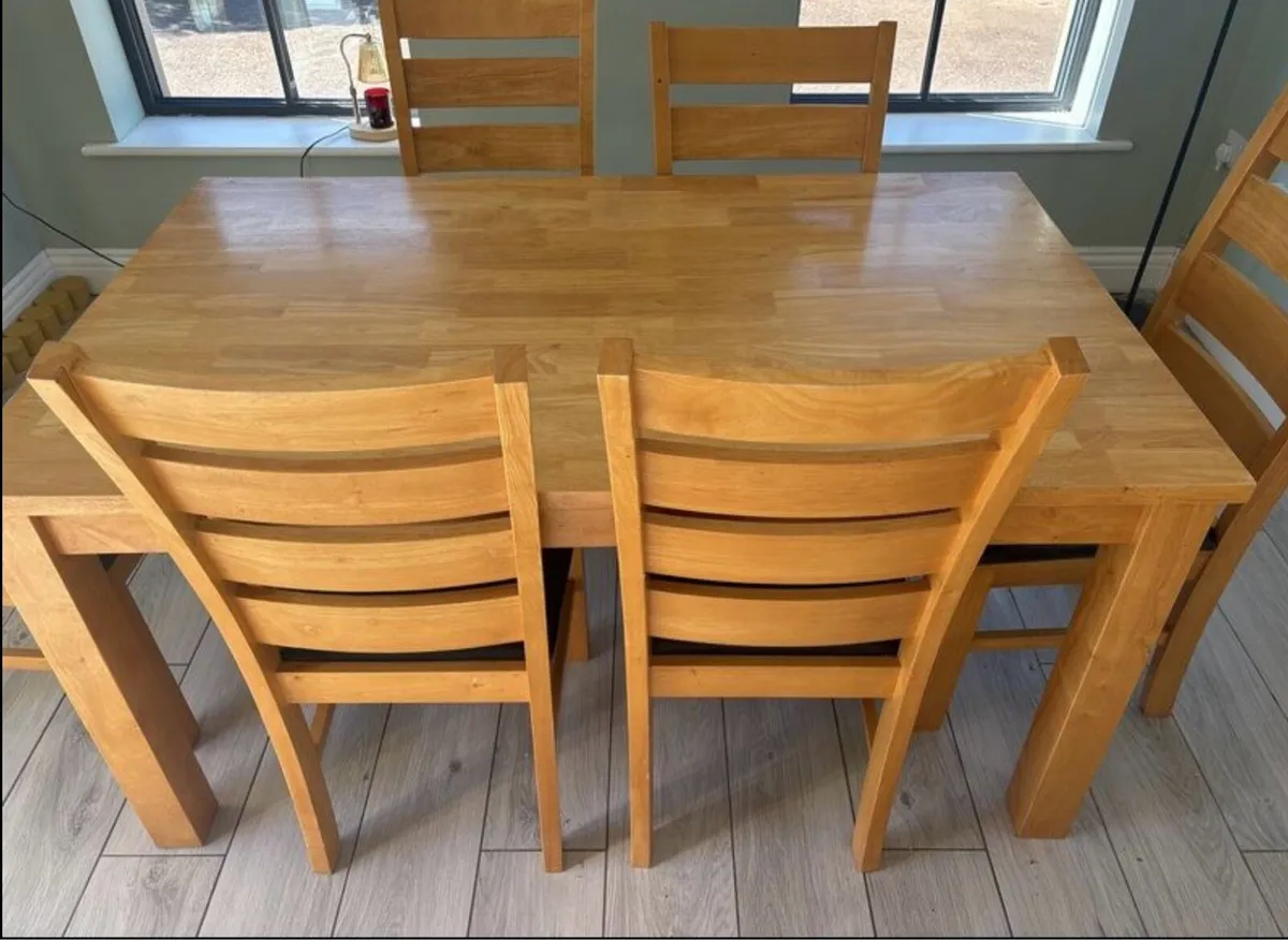 Gorgeous Very Solid 5Ft Kitchen Dining Table - Image 2