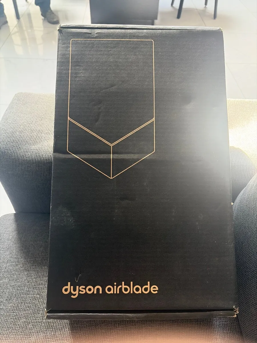 Dyson air blade - Image 4