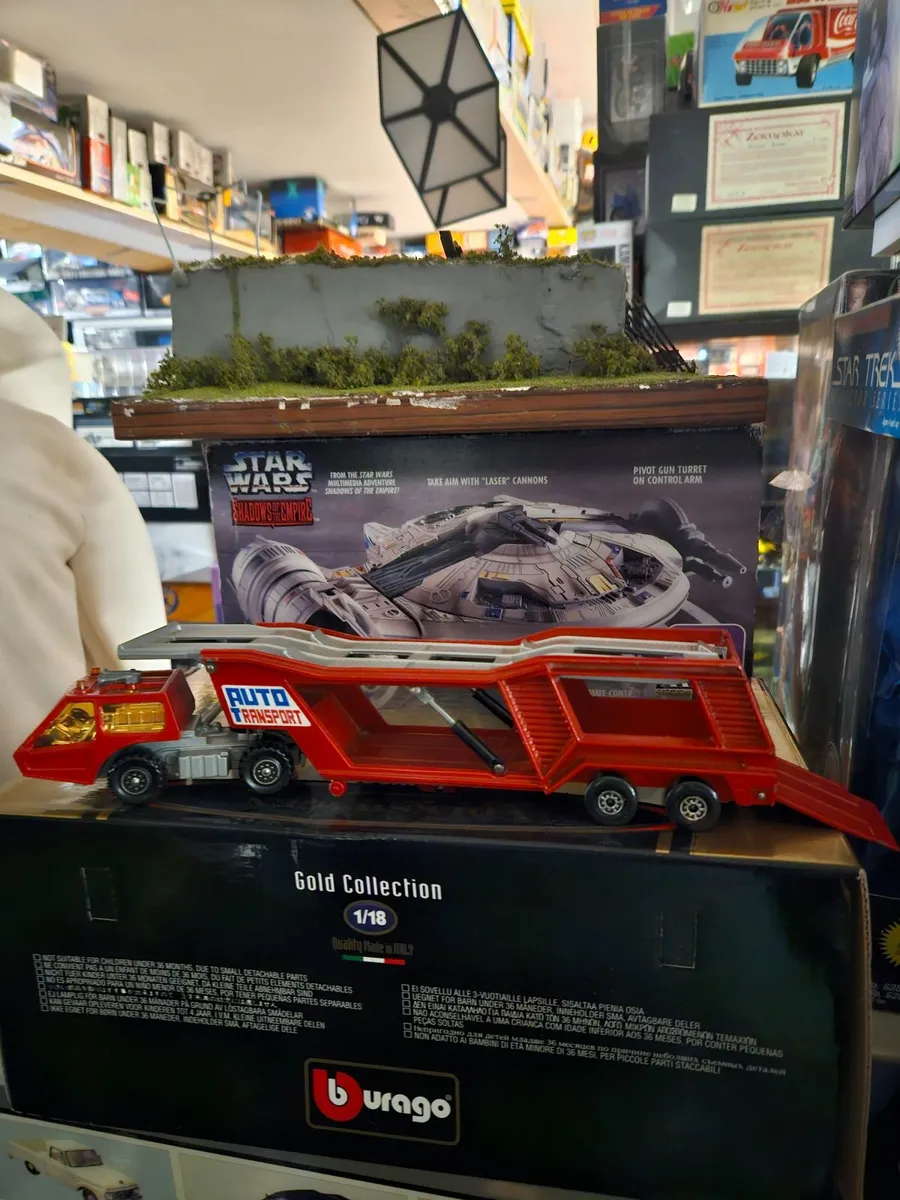 Matchbox Superkings Car Transporter - Image 1