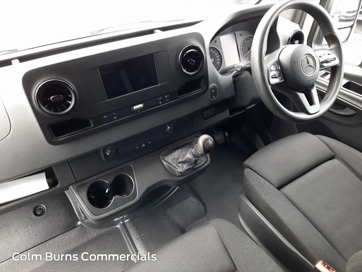 Mercedes-Benz Sprinter SPRINTER 317/43 EU6 VAN 6DR - Image 3