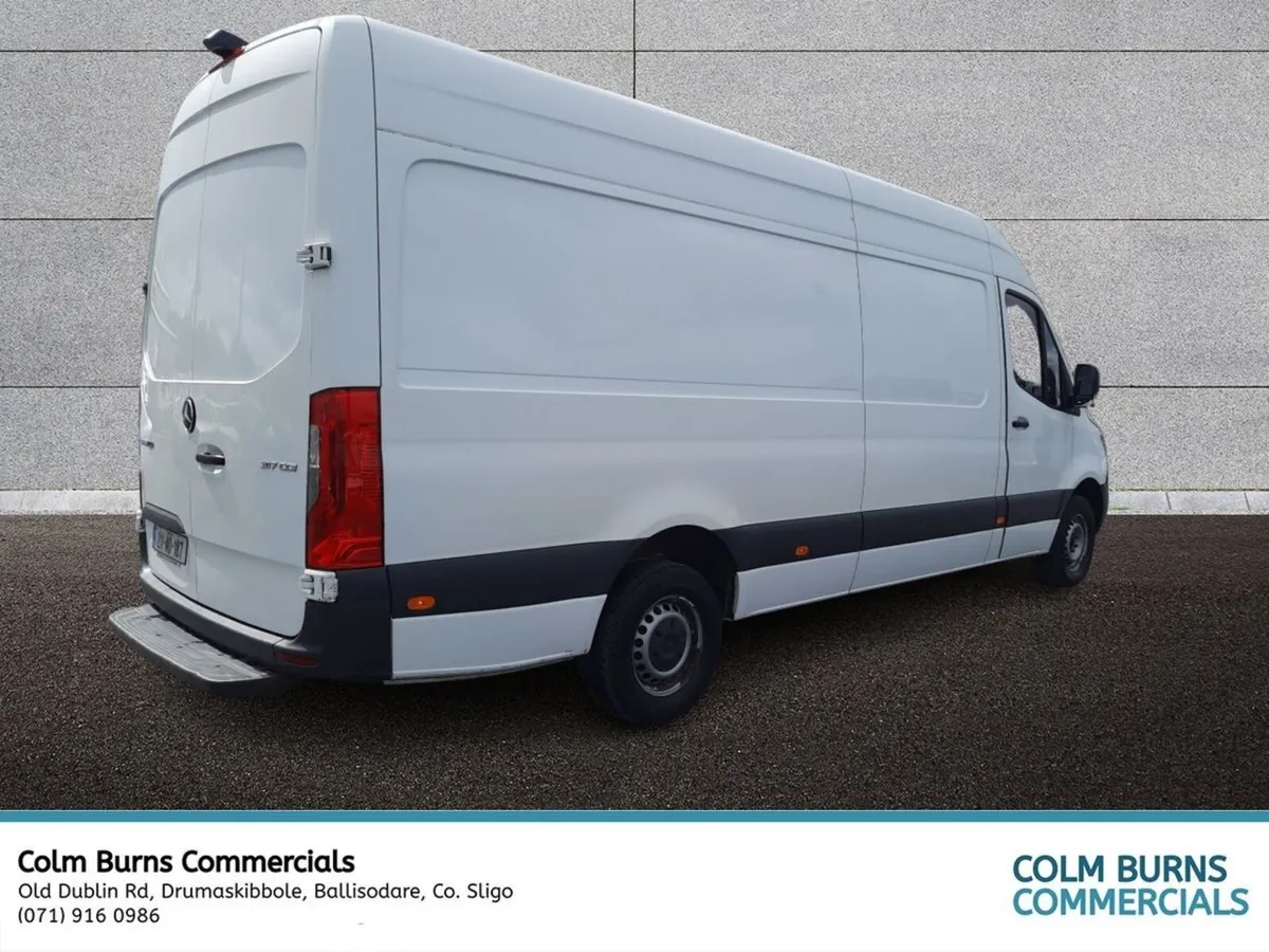 Mercedes-Benz Sprinter SPRINTER 317/43 EU6 VAN 6DR - Image 4