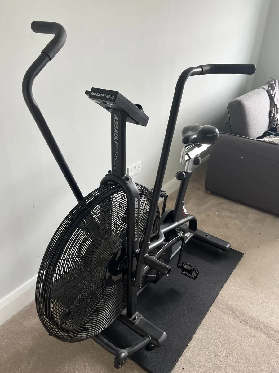 Assault AirBike Classic in excellent condition - Image 1
