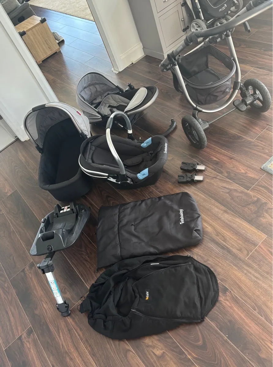 Infababy Ultimo 3-Wheel 3-in-1 Travel System - Image 1
