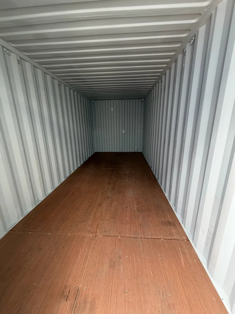 New 20ft container (One trip) - Black - Image 3