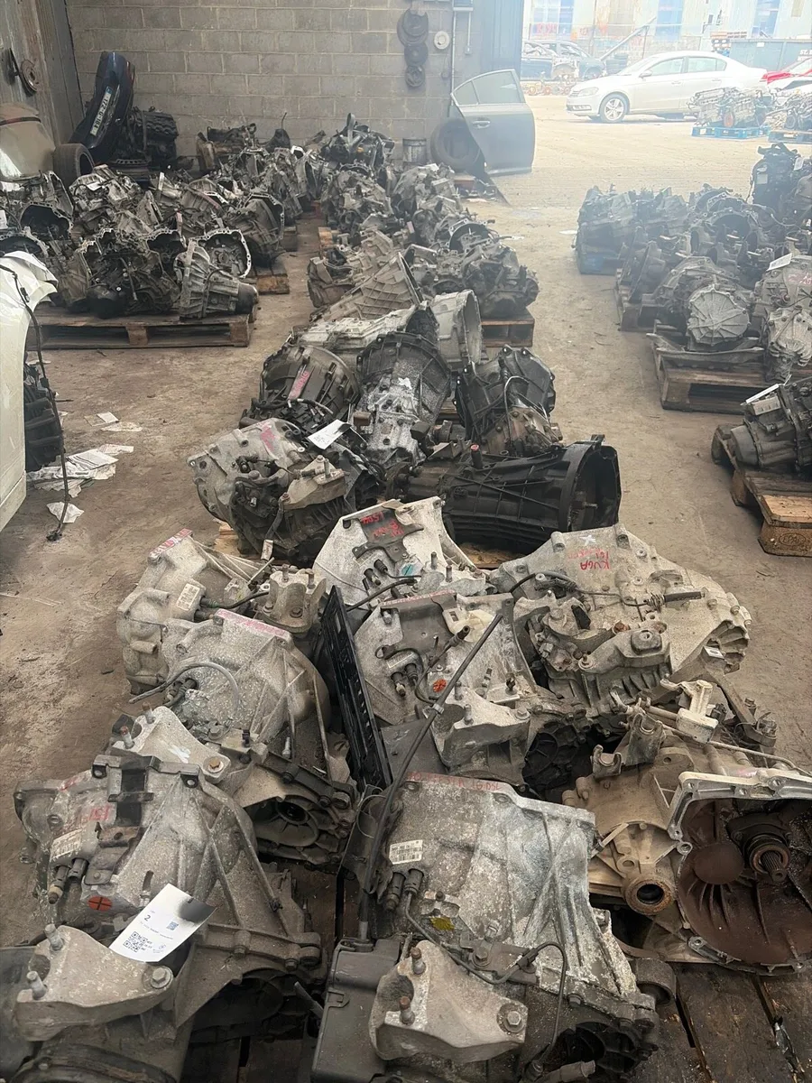 Car parts - Image 2