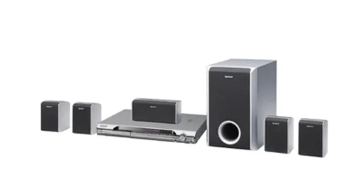 Sony DVD 5.1 Surround sound speaker system - Image 1