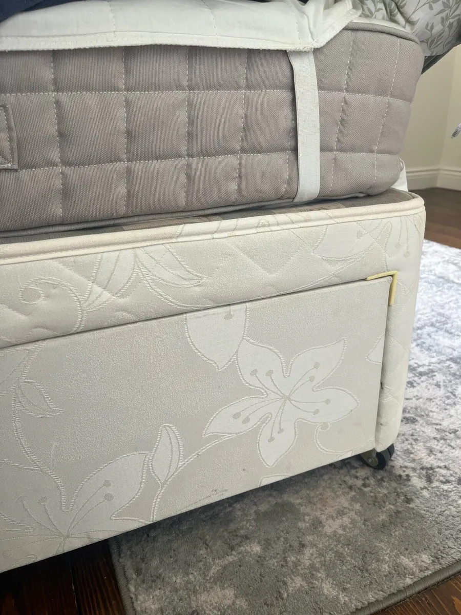 Double divan bed and mattress