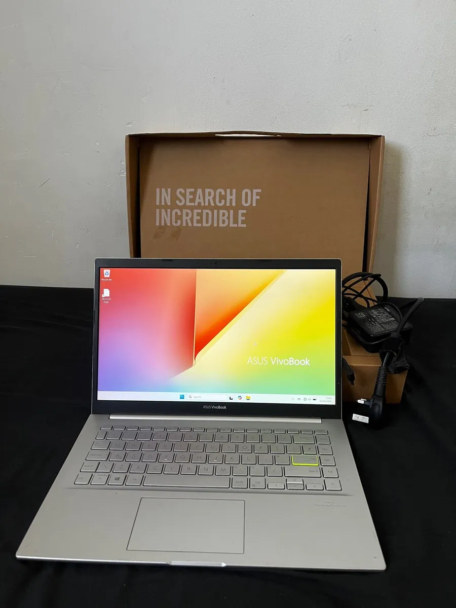 Asus VivoBook 14 - Image 1