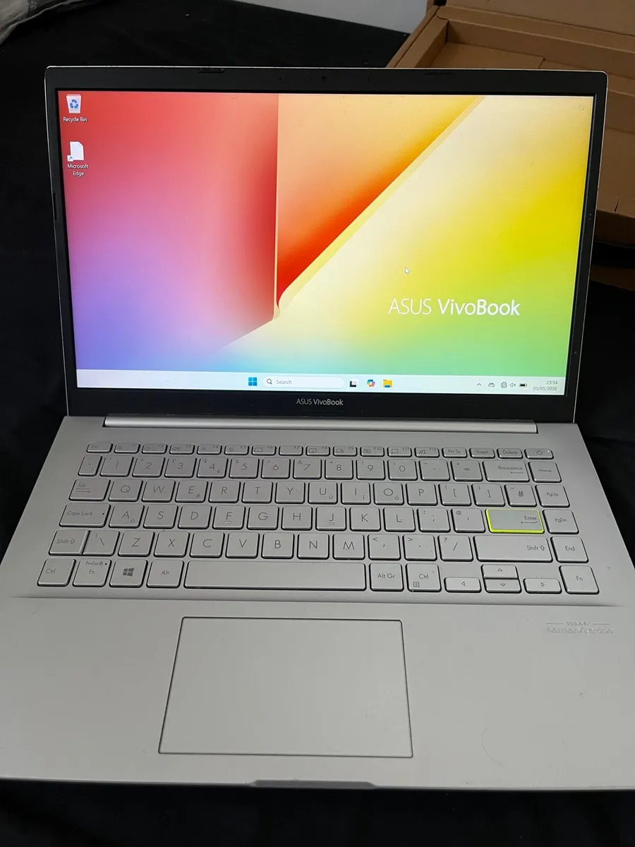 Asus VivoBook 14 - Image 2
