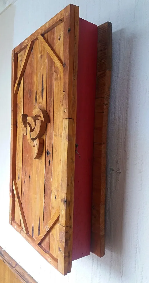 Rustic Book-like wall Bar / Storage / Display - Image 3
