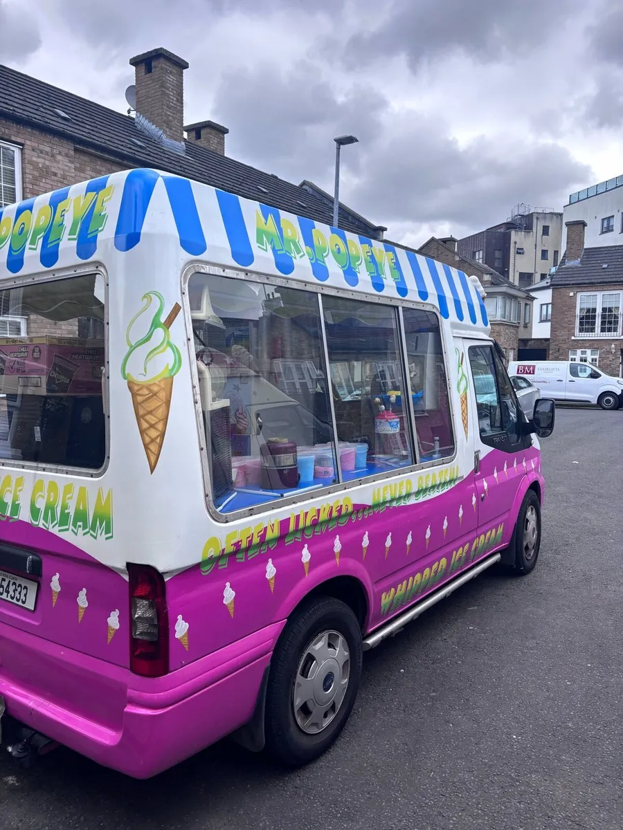 Ice cream van - Image 4