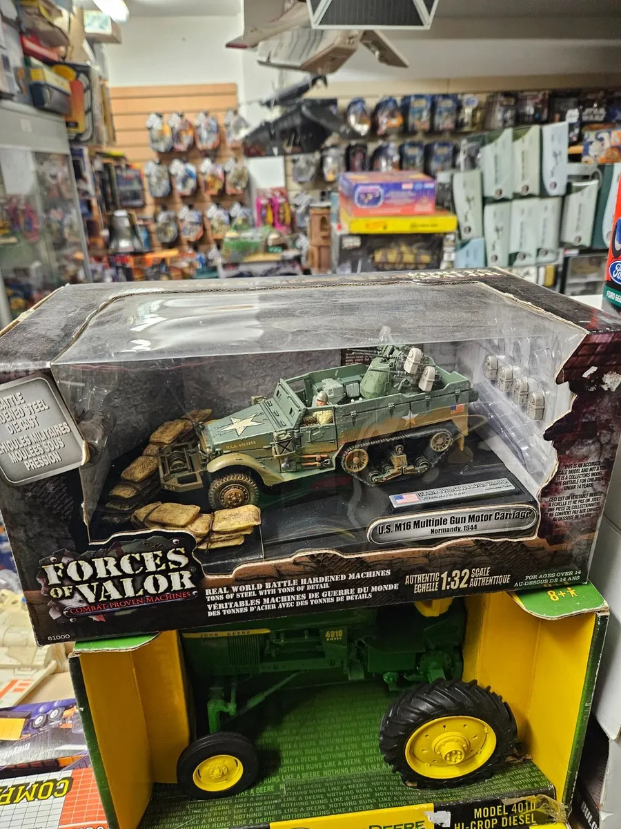 Corgi Forces of Valor American WW2 Halftrack - Image 1