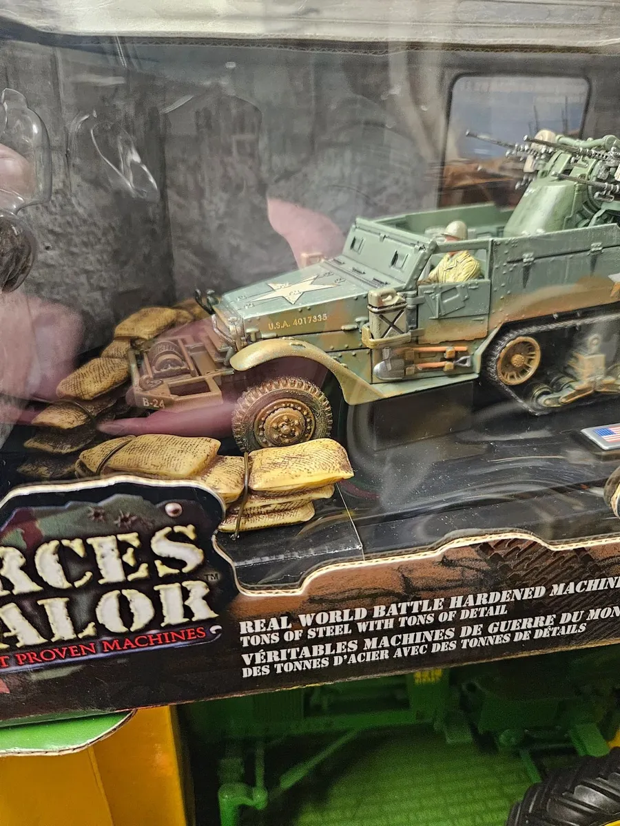 Corgi Forces of Valor American WW2 Halftrack - Image 3
