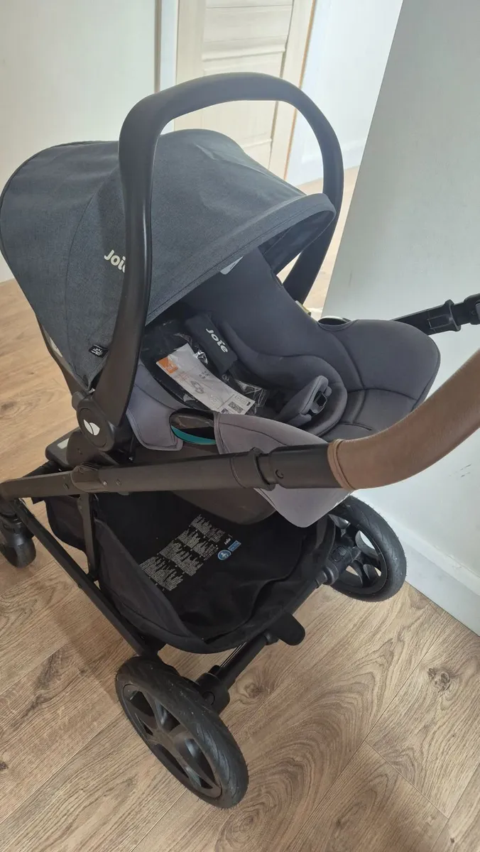 3in1 travel system baby - Image 2