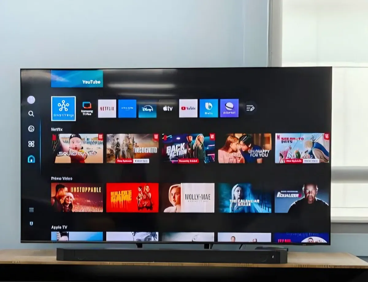 50" Samsung QLED Smart 4k LED TV, like new - Image 3