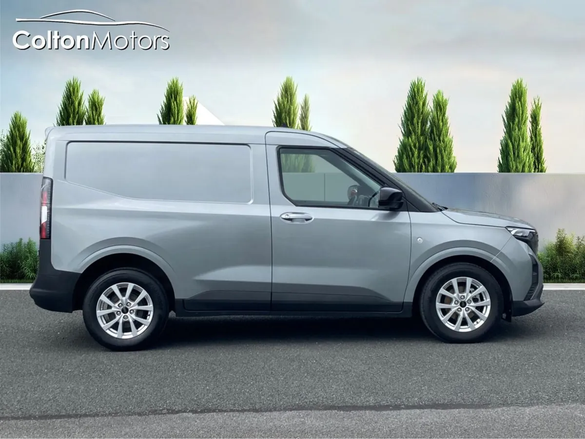 Ford Transit Courier Limited 1.5TDCi - Image 4