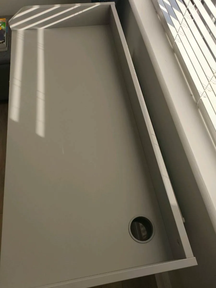 Ikea Desk,Hauga - Image 4
