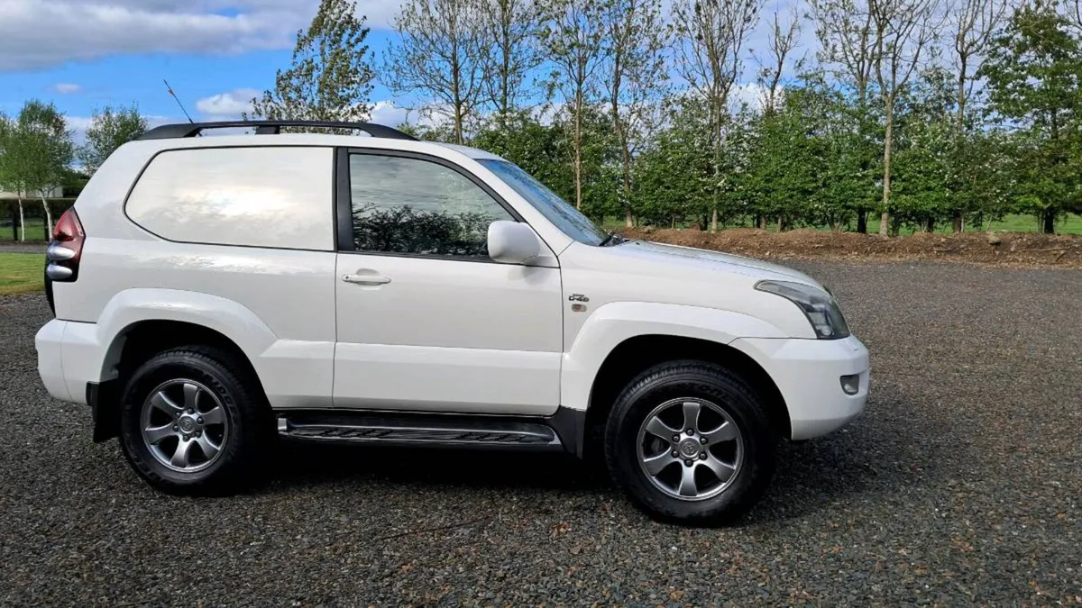 "2008 toyota landcruiser " - Image 1