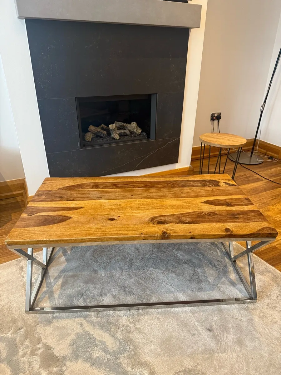 Oak Coffee Table - Image 1
