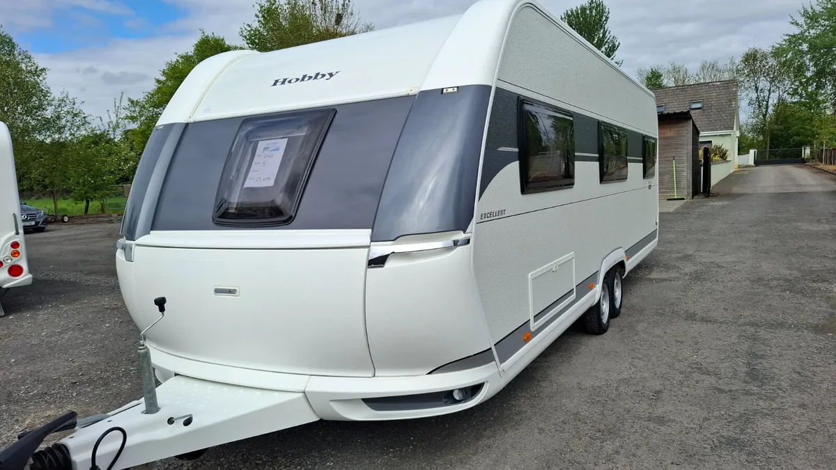 Hobby 650 Excellent Caravan - Image 2