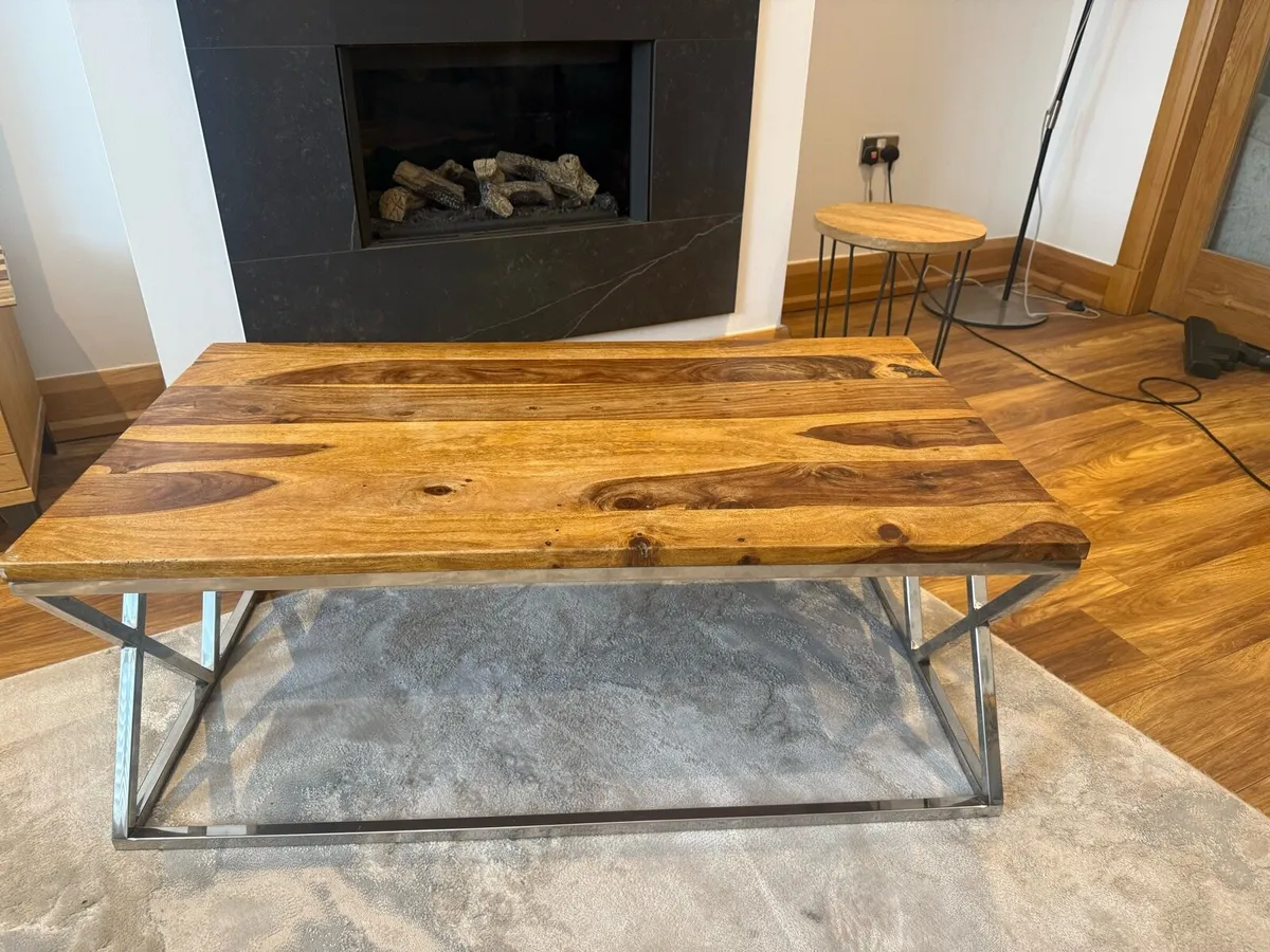 Oak Coffee Table - Image 3