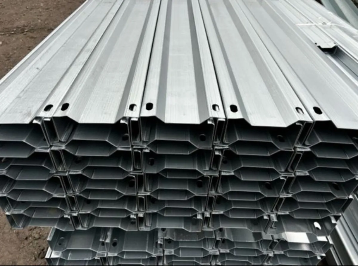 Purlins & roof sheeting cheapest in Ireland - Image 1