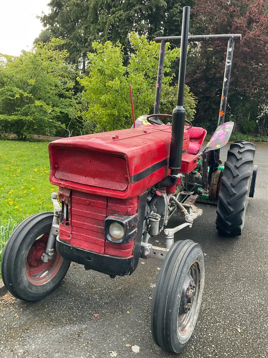 Vintage. Tractor - Image 1