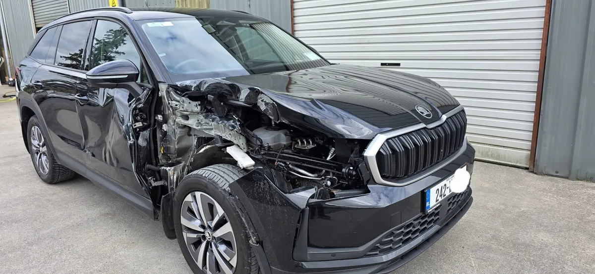 242 SKODA KODIAQ AUTO - Image 3