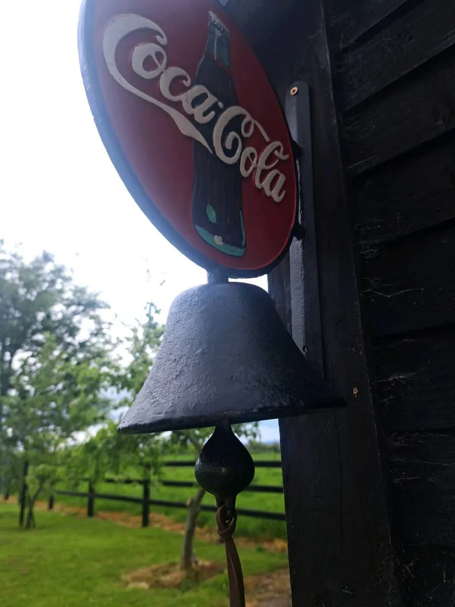 Coca-Cola cast iron bell - Image 3