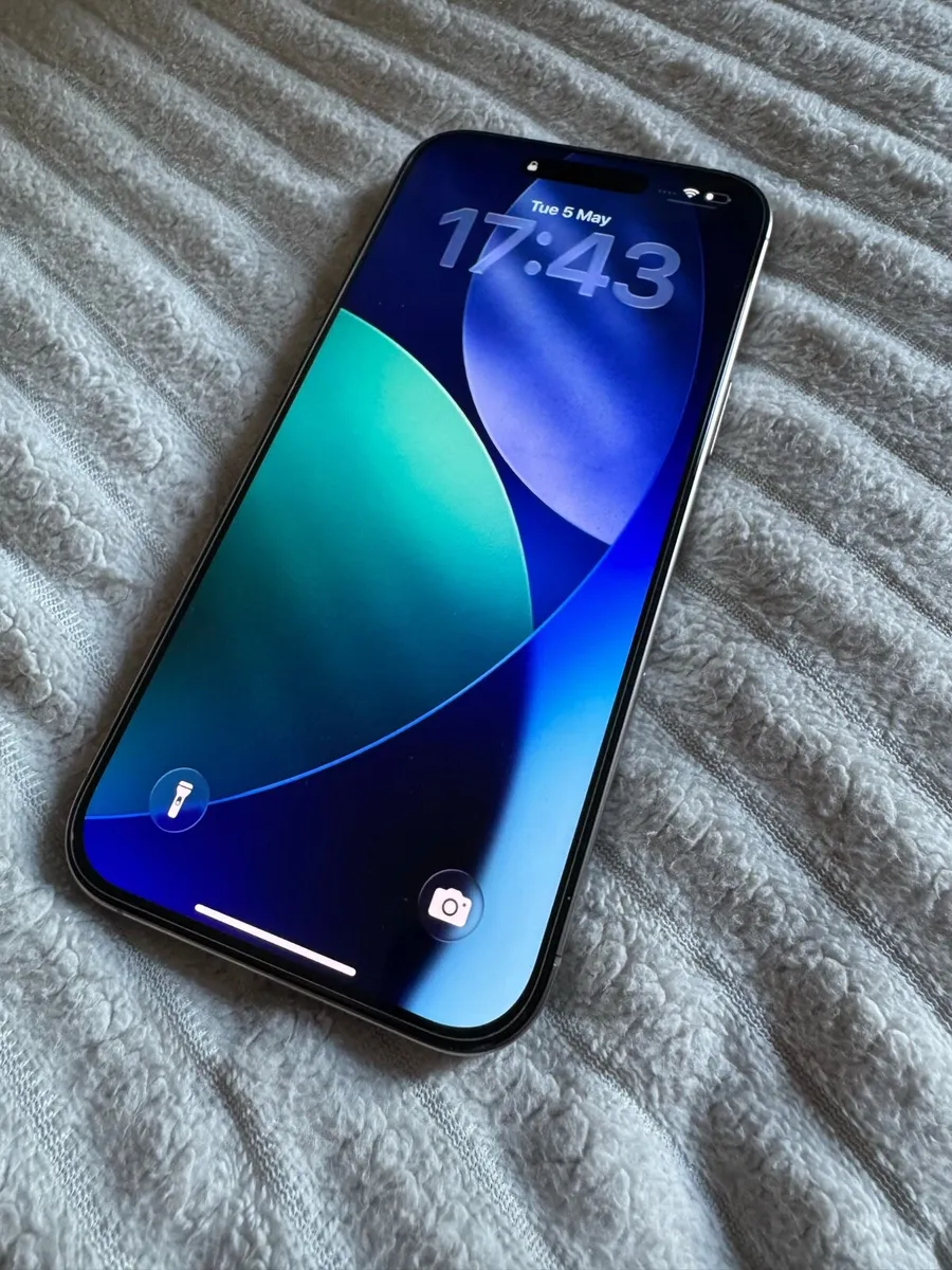 iPhone 16 pro max - 1TB - Image 1