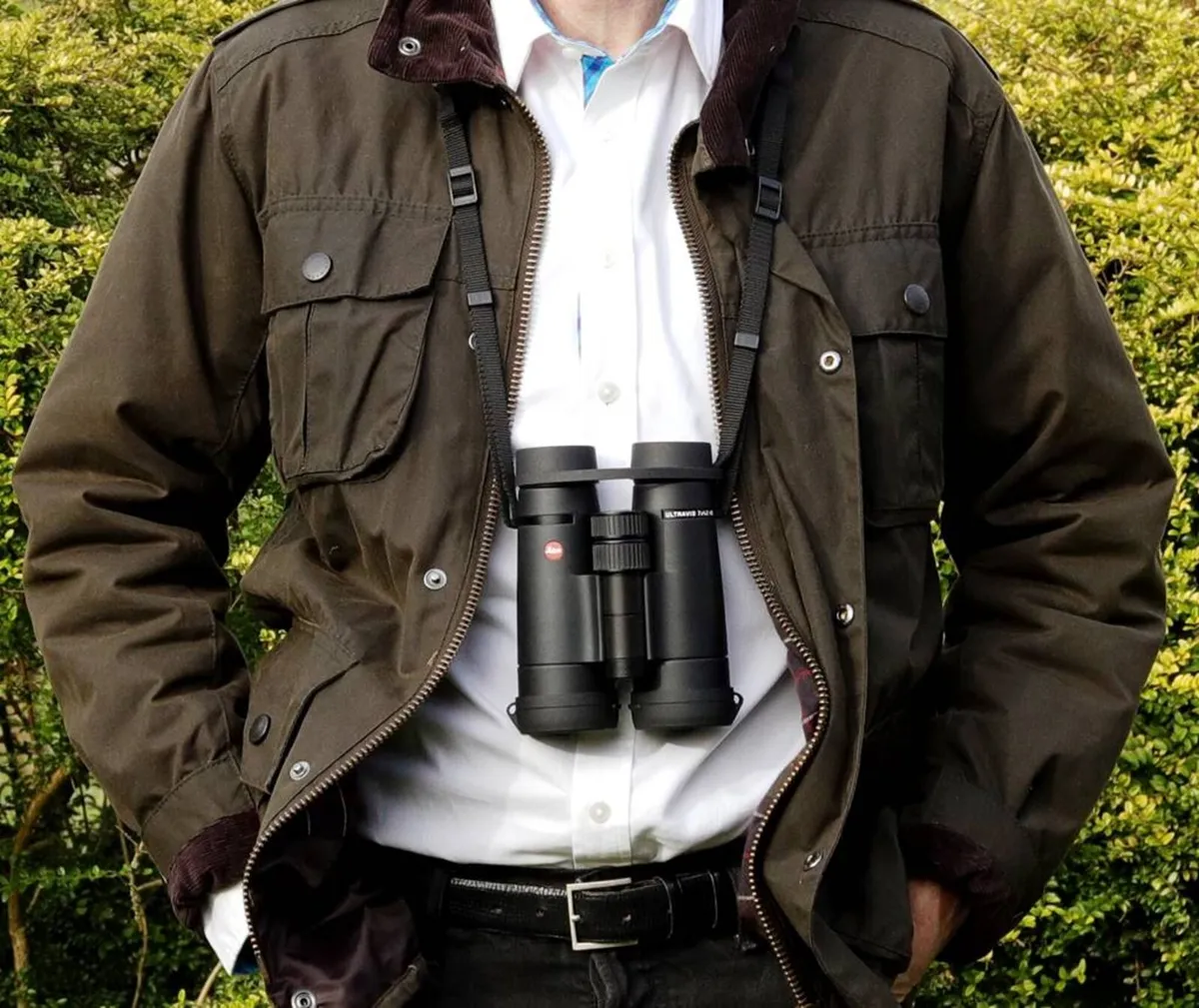 Leica 7 x 42 Ultravid binoculars - Image 2