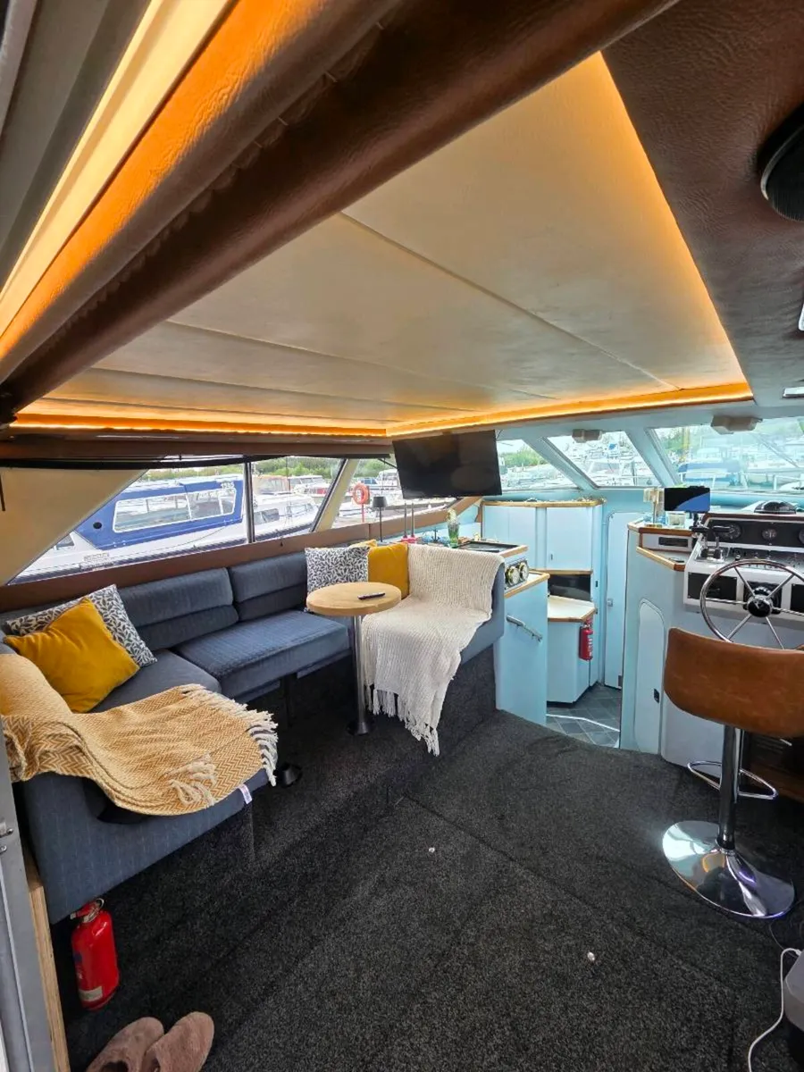 Searay 345 flybridge Diesel - Image 1