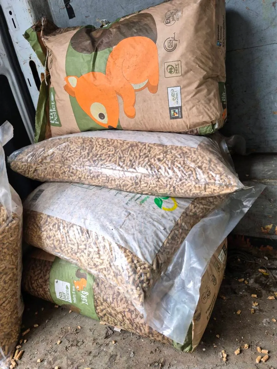 Wood stove pellets - Image 2