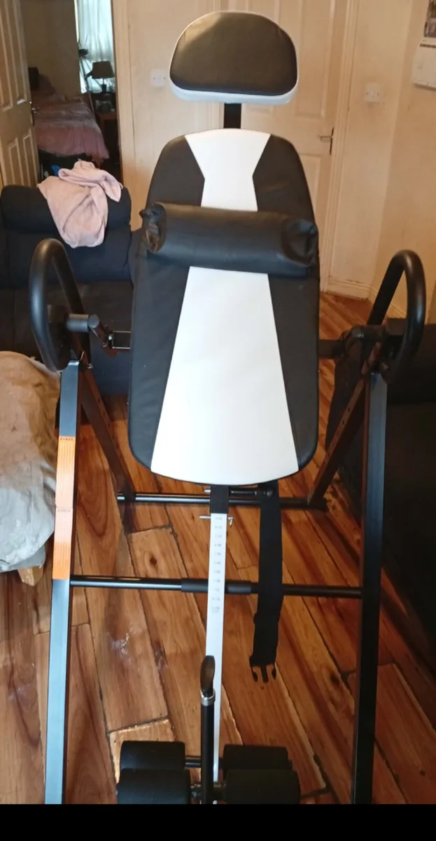 Inversion table - Image 1