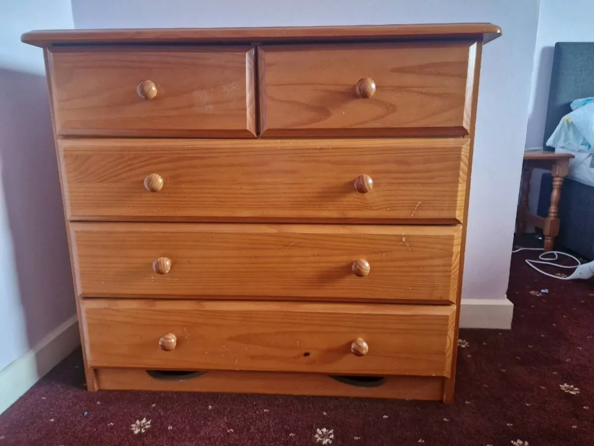 Standalone Bedroom Cupboard - Image 1