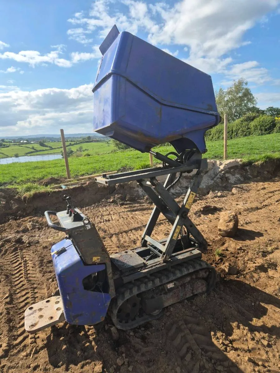Hi tip track dumper - Image 3
