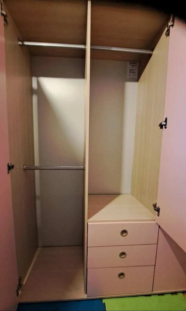 Wardrobe - Image 2