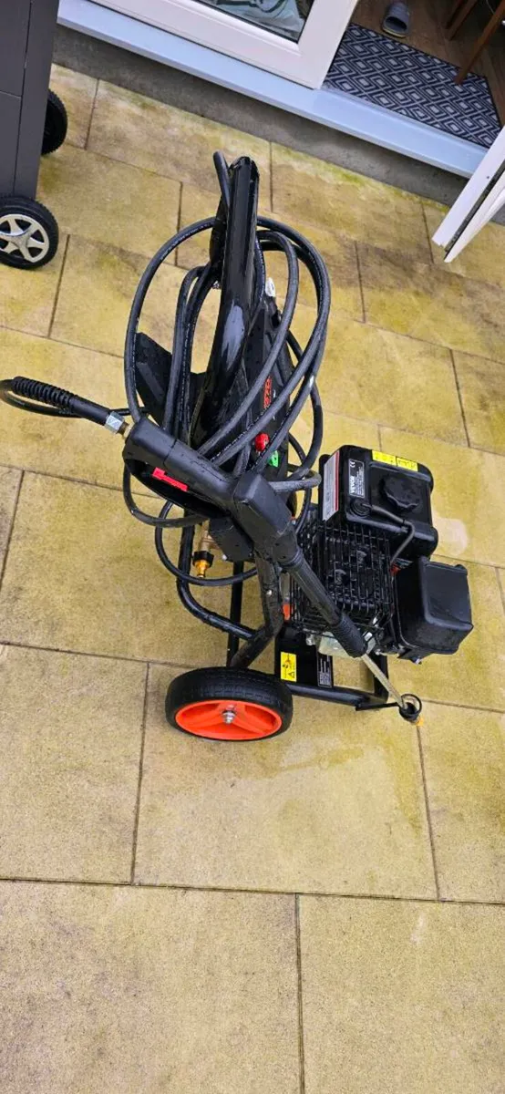 Gas power washer - Image 3