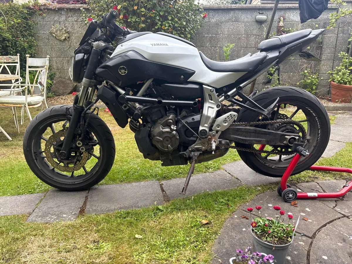 Yamaha mt07 - Image 4