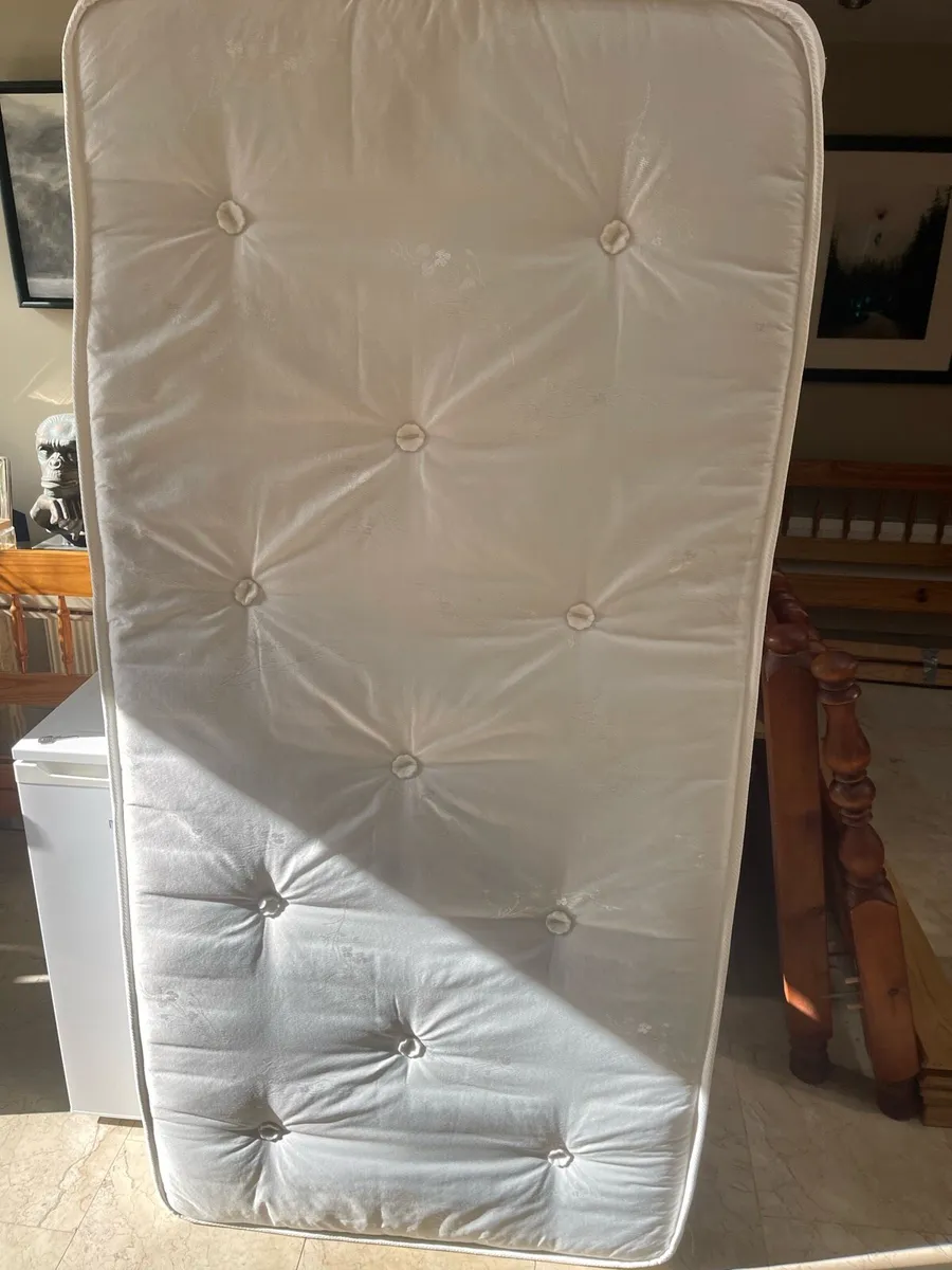 As New - Spotless Medium Thick Single Mattress - Image 2